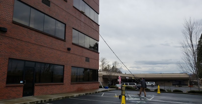 Professional Quality Commercial Window Cleaning in Matthews, NC
